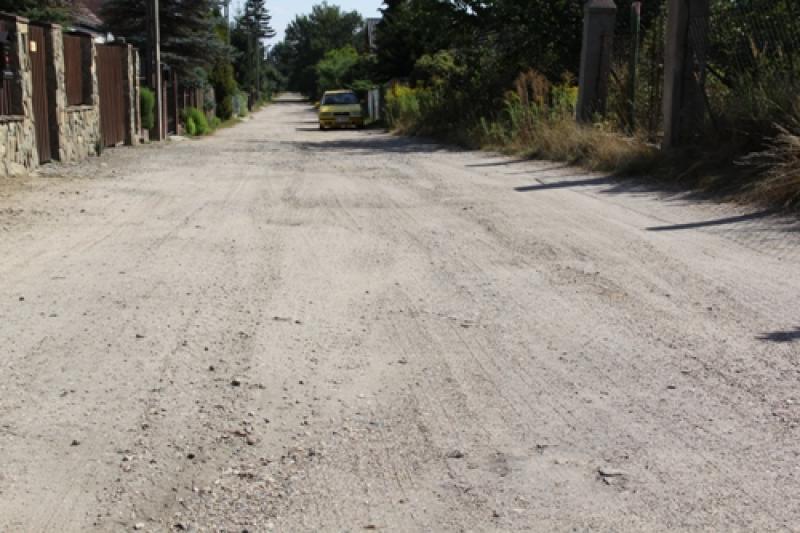 Nowa droga ze sfrezowanego asfaltu