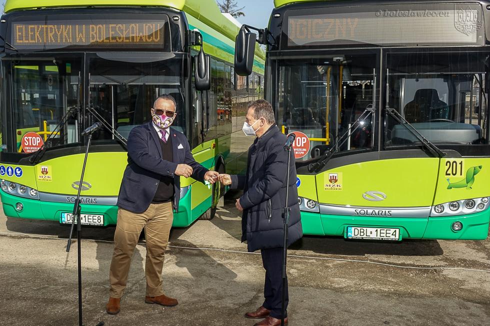Autobusy elektryczne wyjechały na ulice Bolesławca
