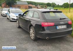 Legnica - Uciekał kradzionym samochodem